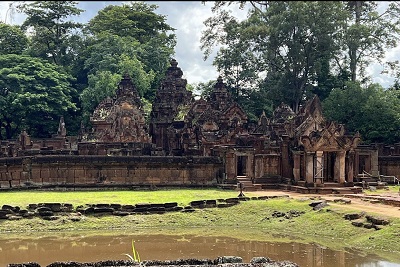 Banteay Srey Temple 
